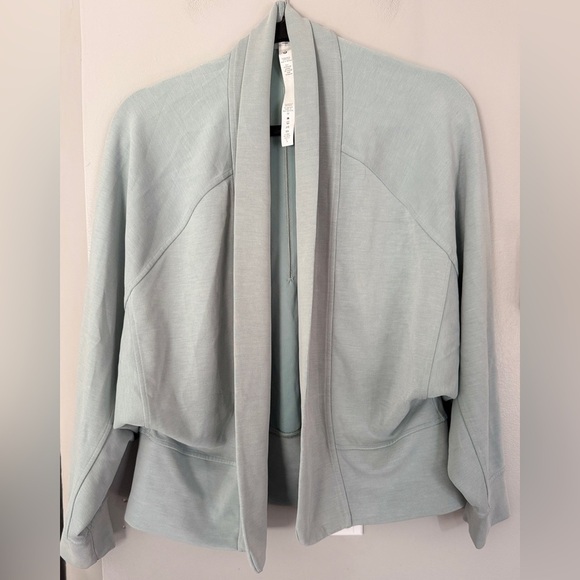 Lululemon Softstreme Dropped Sleeve Wrap - Silver Blue - Picture 4 of 9